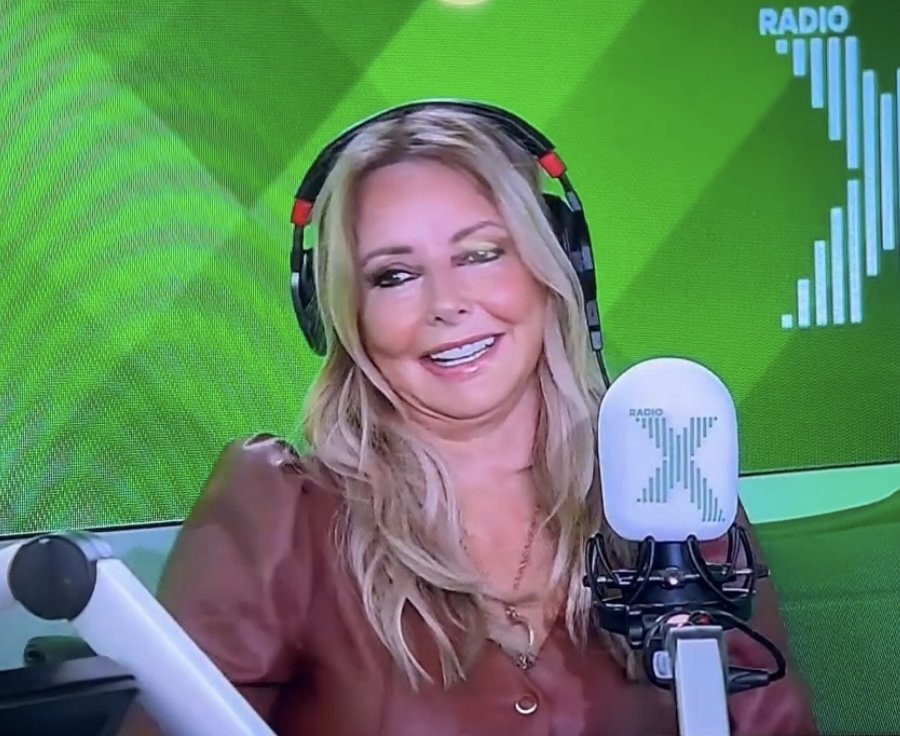 Carol Vorderman - leather slut #0tWpbEse