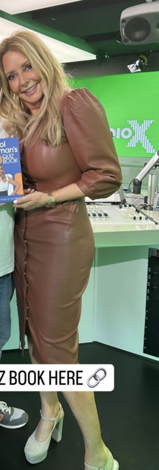 Carol Vorderman - leather slut #8RAboInV