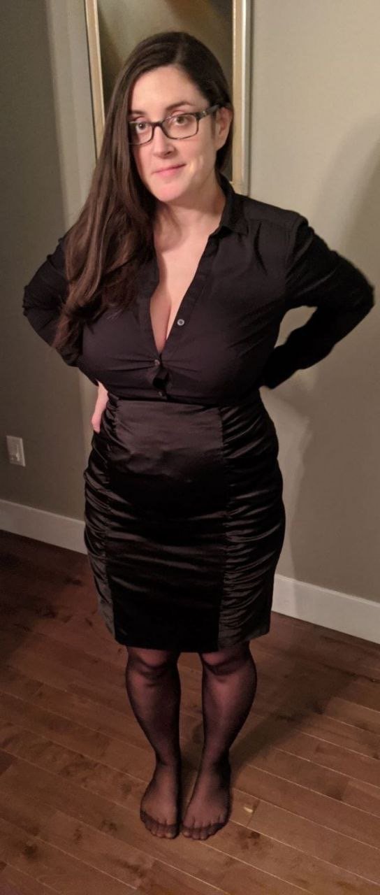 Slutty wife exposed add her kikLilygriffin28 #JOcVgAJb