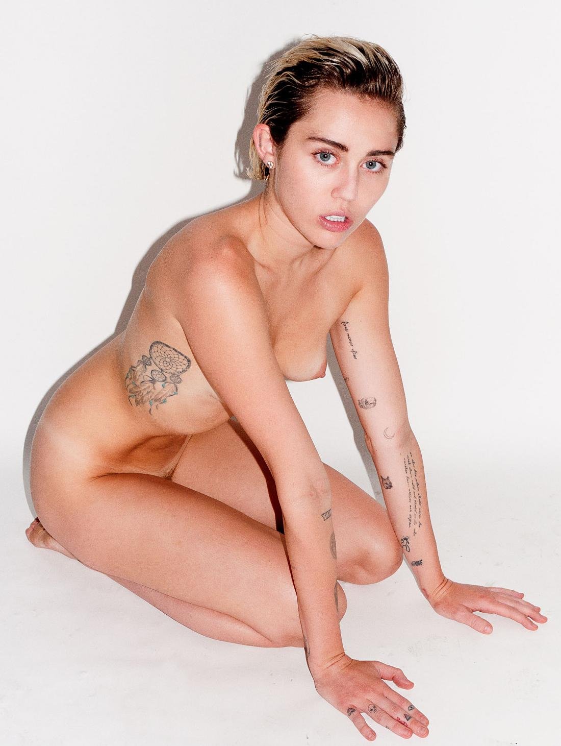 Miley Cyrus Nude #KTQbYYcv
