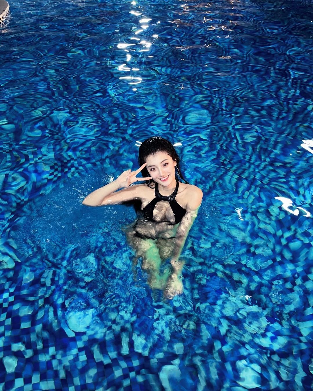 Chinese Asian Shows Off Top #pGiob0af