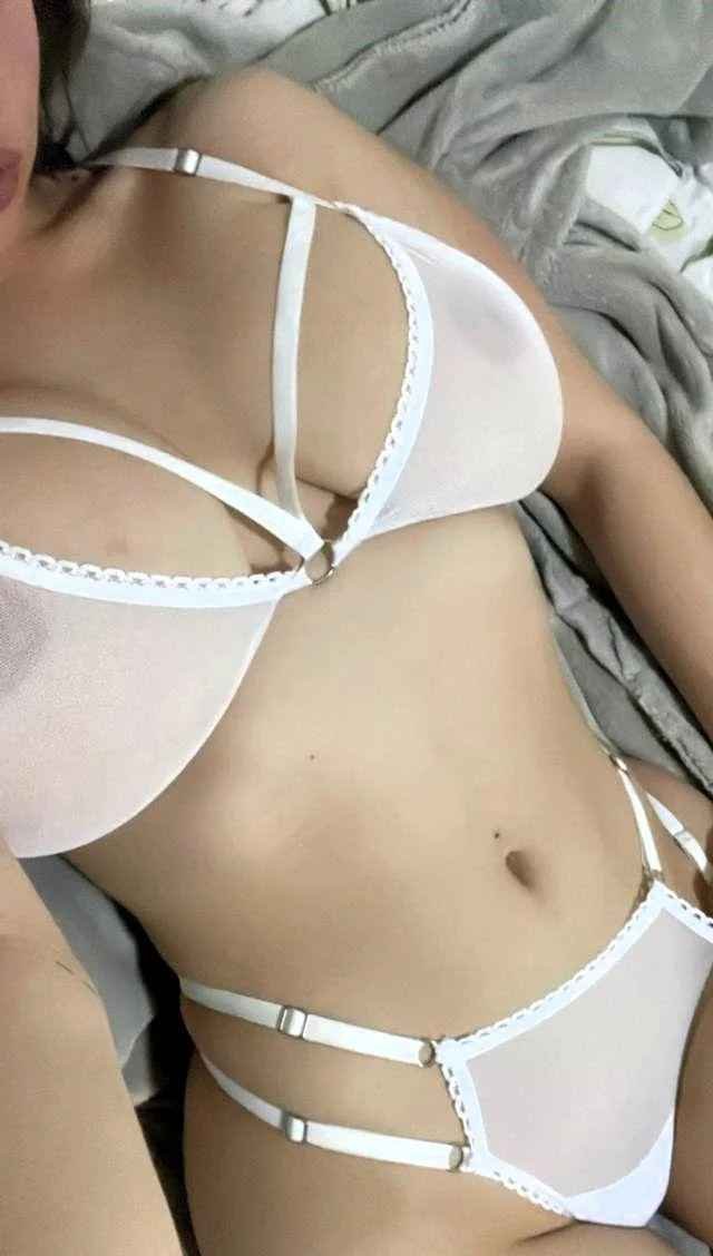 Abby #o5N79deZ