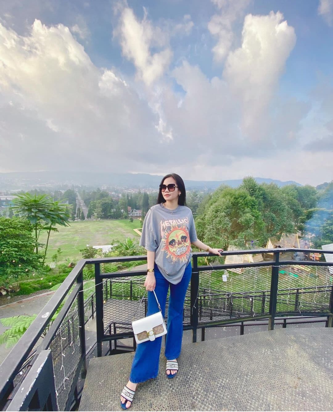 Purty ex pramugari #bLmesQiq