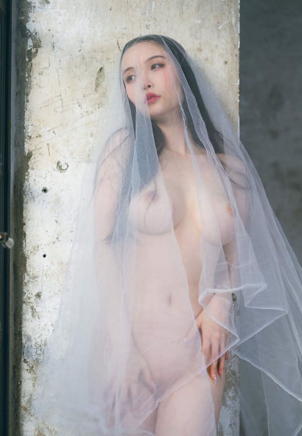 slut #4Q6zOkPY