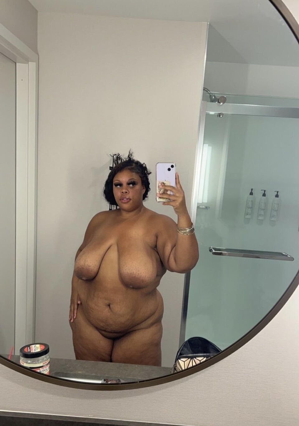 Big Nicole #oZ3ZkeLf