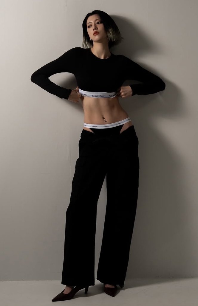 Ayaka Miyoshi 三吉彩花 #BKF0Xxrj