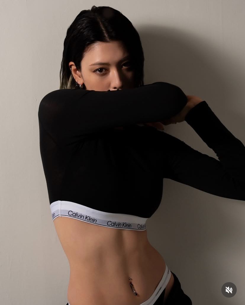 Ayaka Miyoshi 三吉彩花 #FBEBpAS2