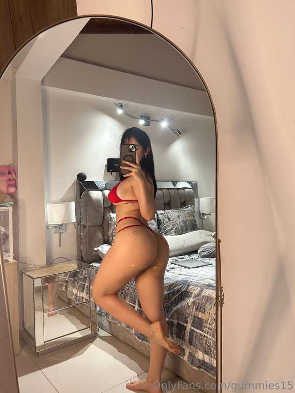 Latina #EQdXfUM9