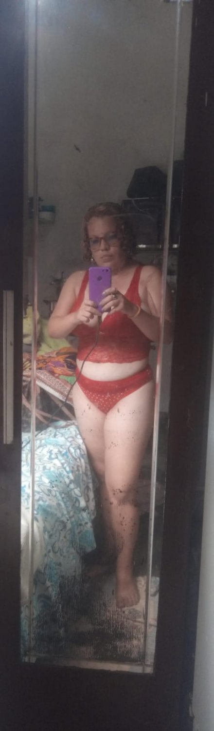 Filho encontrou nudes da mãe no celular dela #4xoGlMZ5